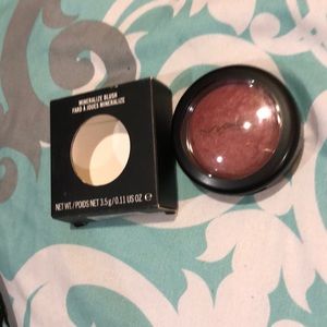Mac Mineralize Blush